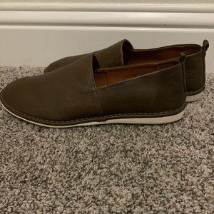 New Frye real leather slip on shoe brown